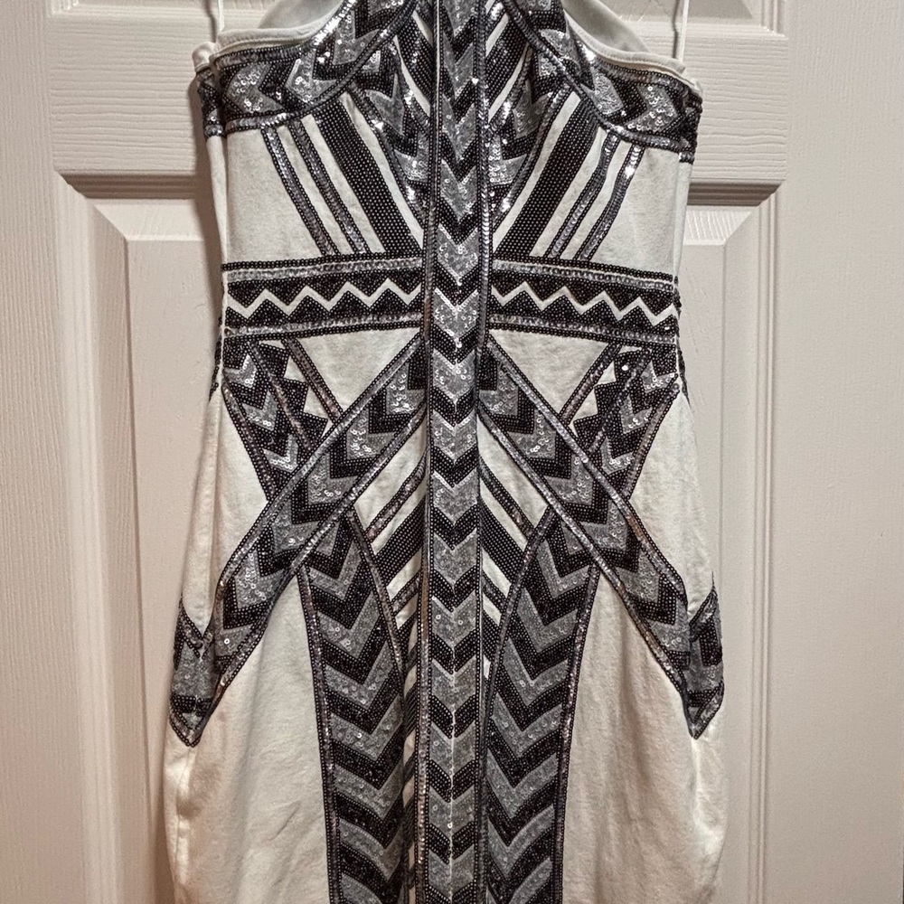 Elegant Black and White Geometric Dress